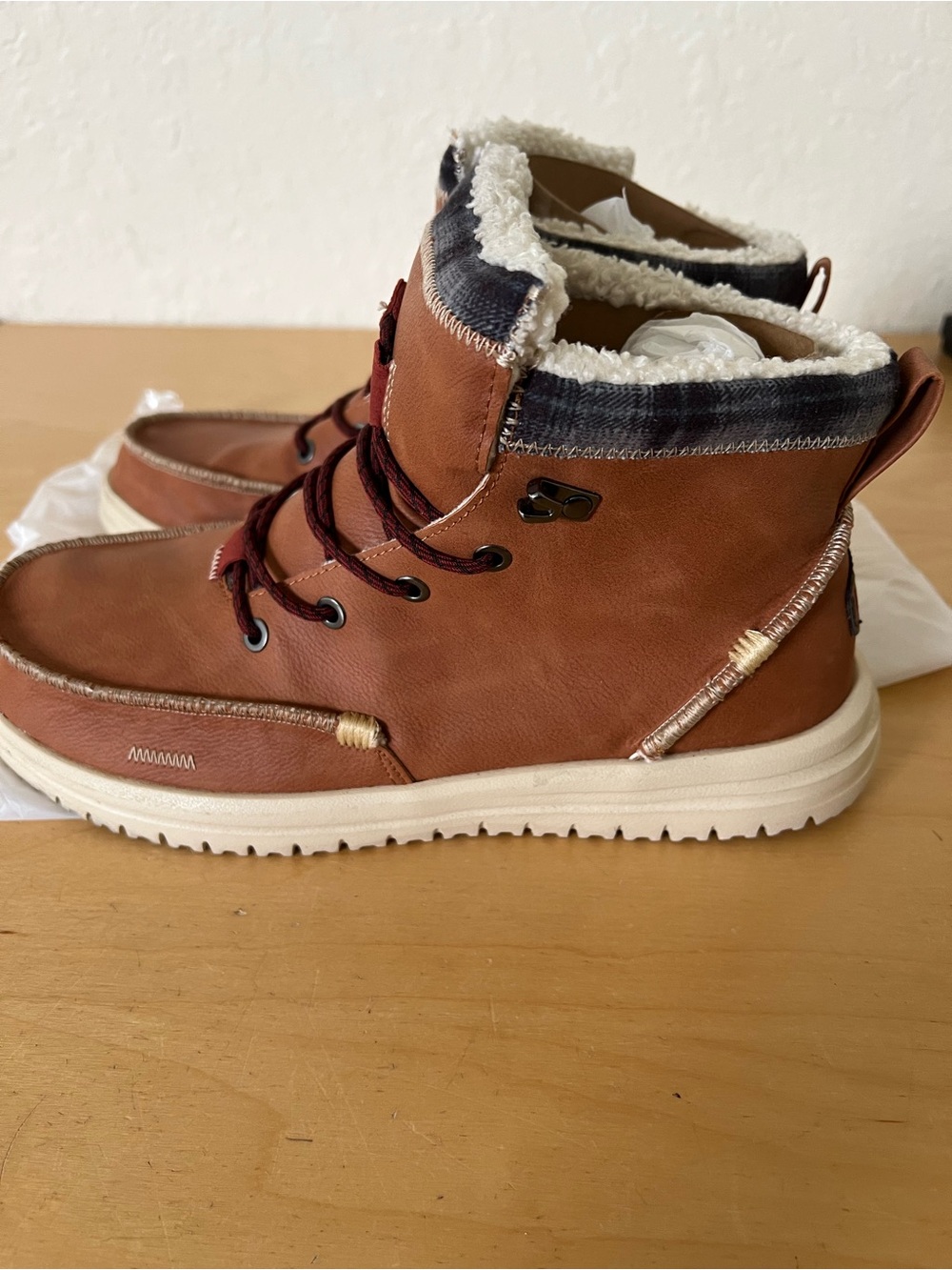 Hey Dude Bradley Classic US11 water repellent Tan Brown Lace-Up Chukka Boots - Picture 4 of 11